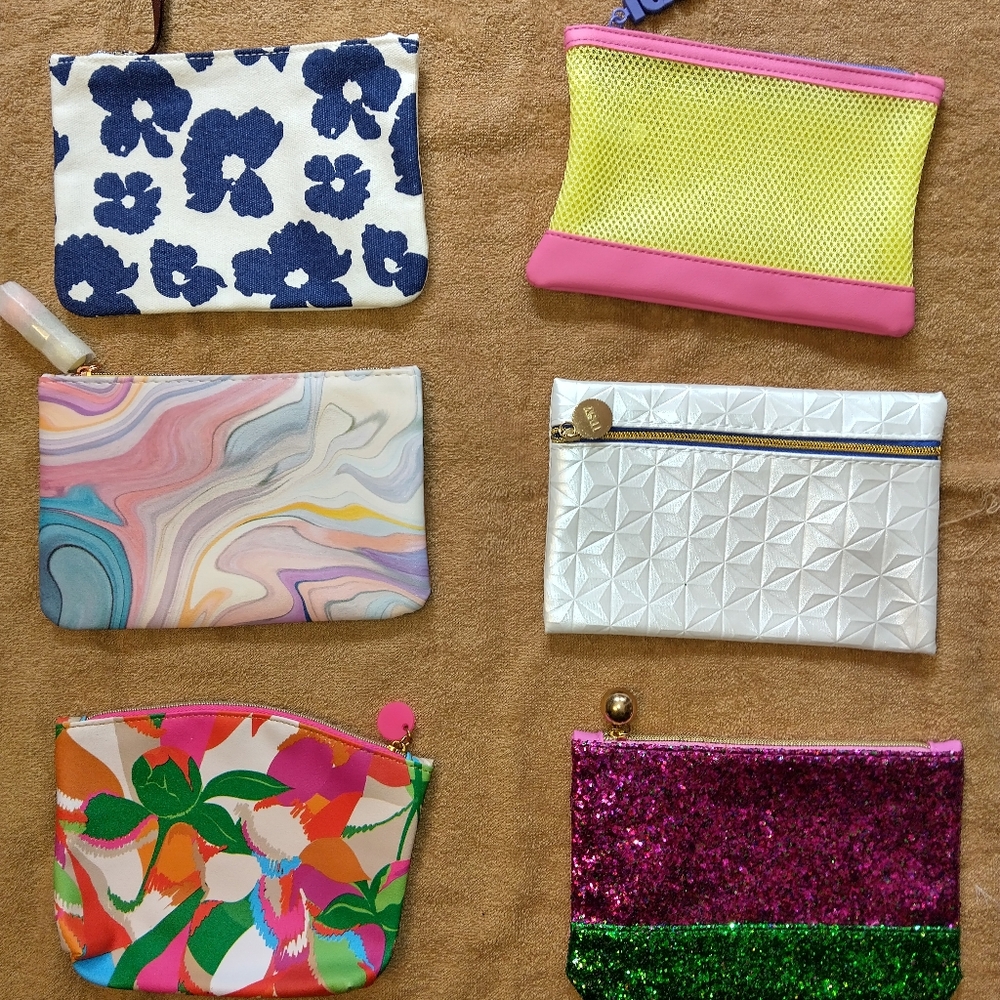 Makeup bag bundle